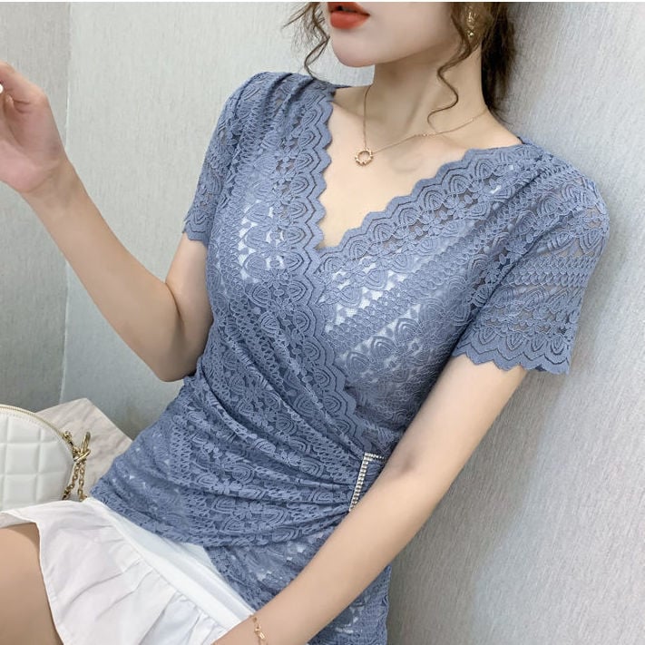 V-neck Lace Women's Trendy Short-sleeved Blouse