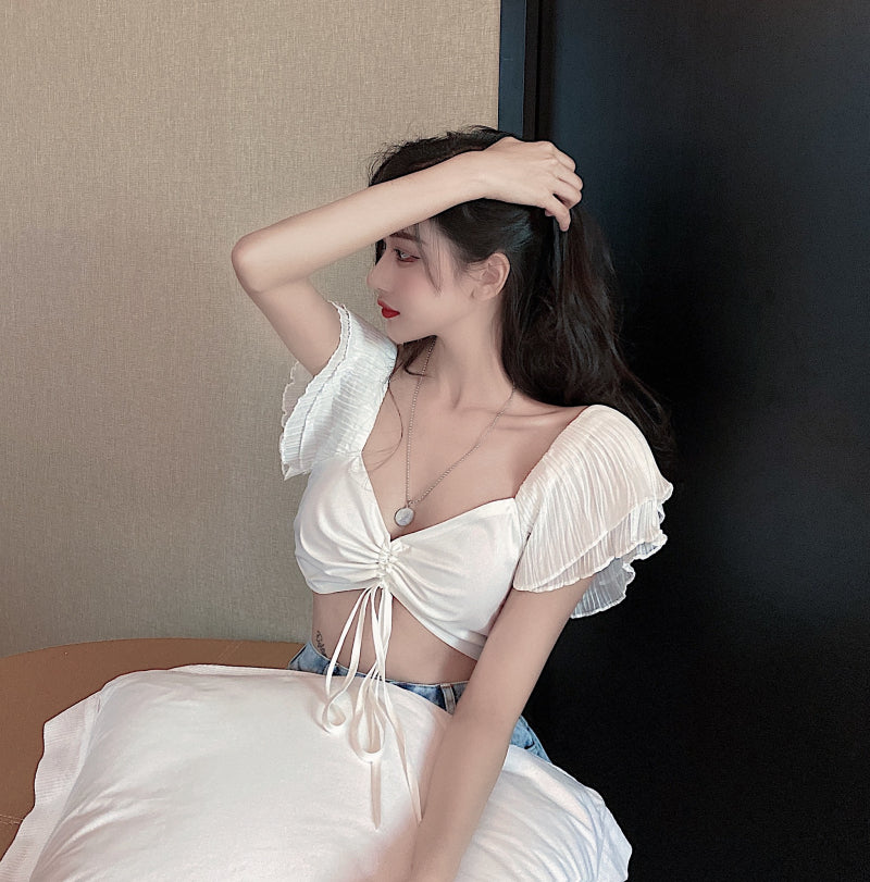 Chic Women's White Crop Top with Ruffle Sleeves